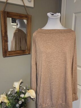 Womens Off-the-Shoulder / Top For Leggings- Light Taupe Top